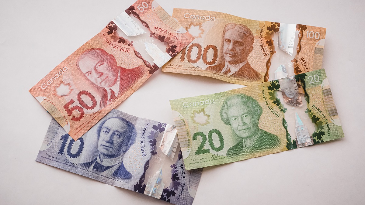 Dollars canadiens
